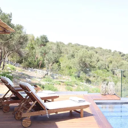 Costa Meganisi Villa